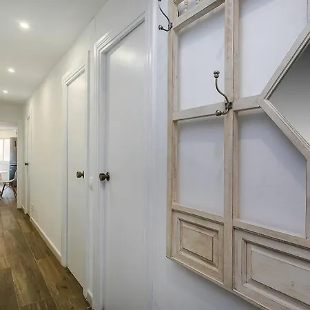 Stylish&bright Close To Subway Apartment Esplugues de Llobregat