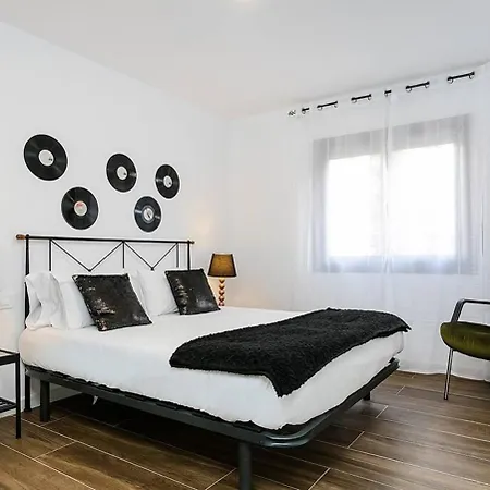 Stylish&bright Close To Subway Apartment *