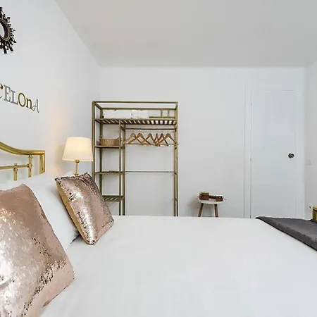 Stylish&bright Close To Subway Apartment *