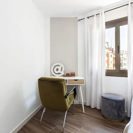 Stylish&bright Close To Subway Apartment *
