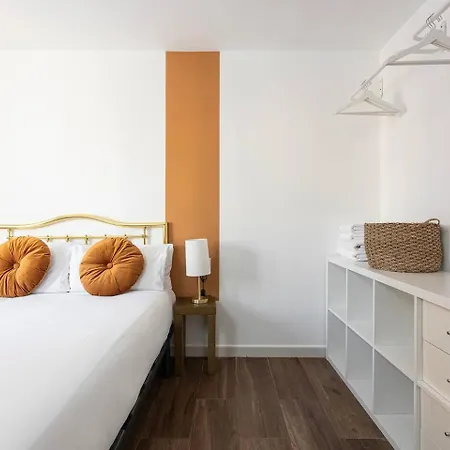 Stylish&bright Close To Subway Appartement