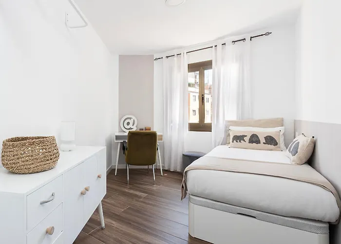 Stylish&bright Close To Subway * Esplugues de Llobregat